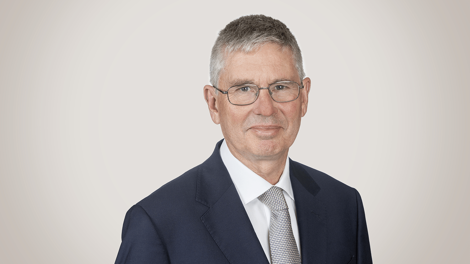 Headshot photo of Mr Gordon Naylor